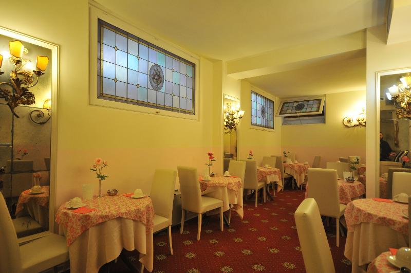 C-Hotels De Rose Palace Флоренция Экстерьер фото