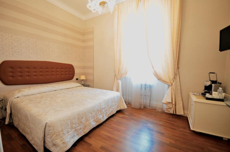 C-Hotels De Rose Palace Флоренция Экстерьер фото